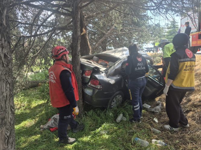 Balıkesir'de feci kaza
