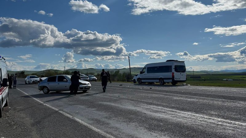 Elazığ’da feci kaza: 3 yaralı