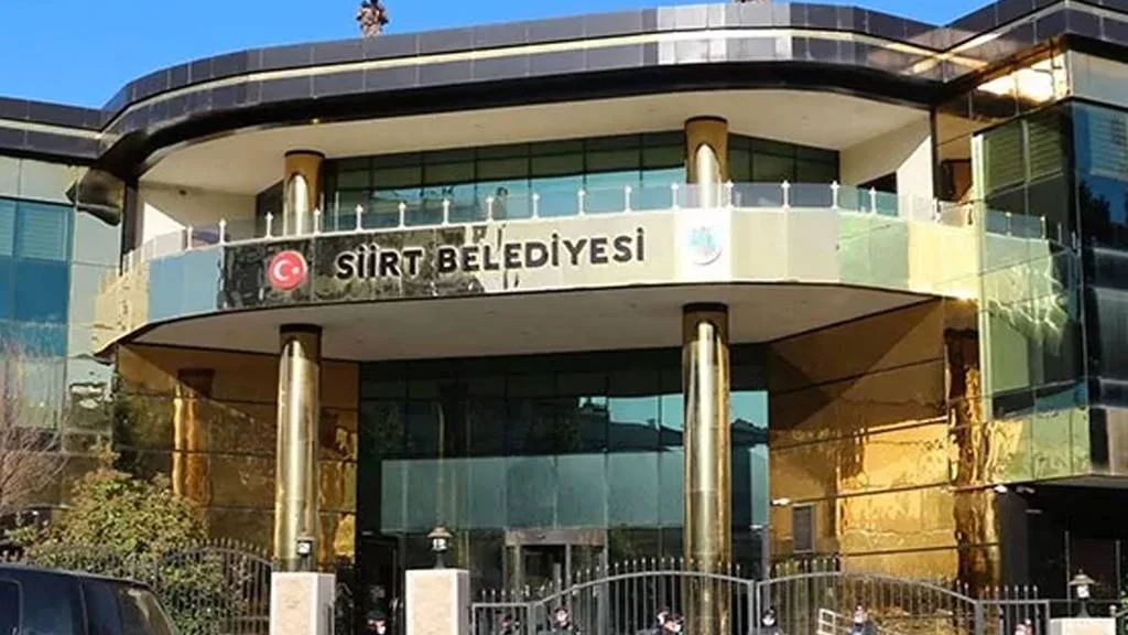 HDP Operasyonu: 4 Gözaltı, 4 Kayyum 1 siirt belediyesi