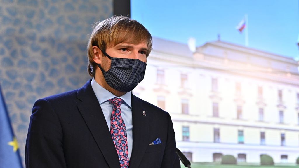Vaka Sayıları Arttı, Sağlık Bakanı İstifa Etti 1 cekya koronavirus