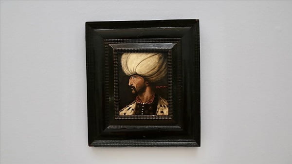 Kanuni Sultan Süleyman portresi 350 bin sterline satıldı 1 1 85