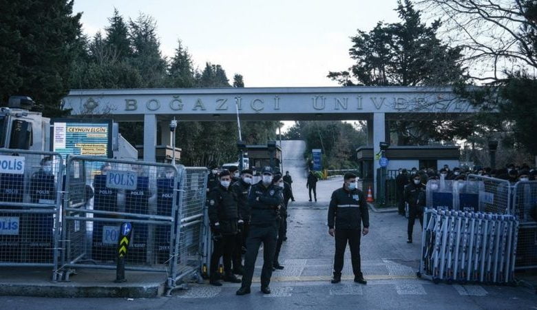 Boğaziçi Üniversitesi'nde rektörlük krizi sürüyor: 'Kimse Melih Bulu ile çalışmak istemiyor'