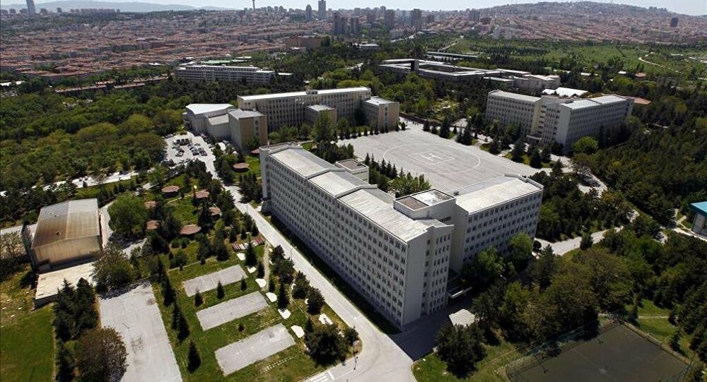 Harp okullarına giriş koşullarında değişiklik: 'İrticai faaliyetlere karışmamış olma' şartı kaldırıldı 1 Harp okullarına giriş koşullarında değişiklik İrticai faaliyetlere karışmamış olma şartı kaldırıldı