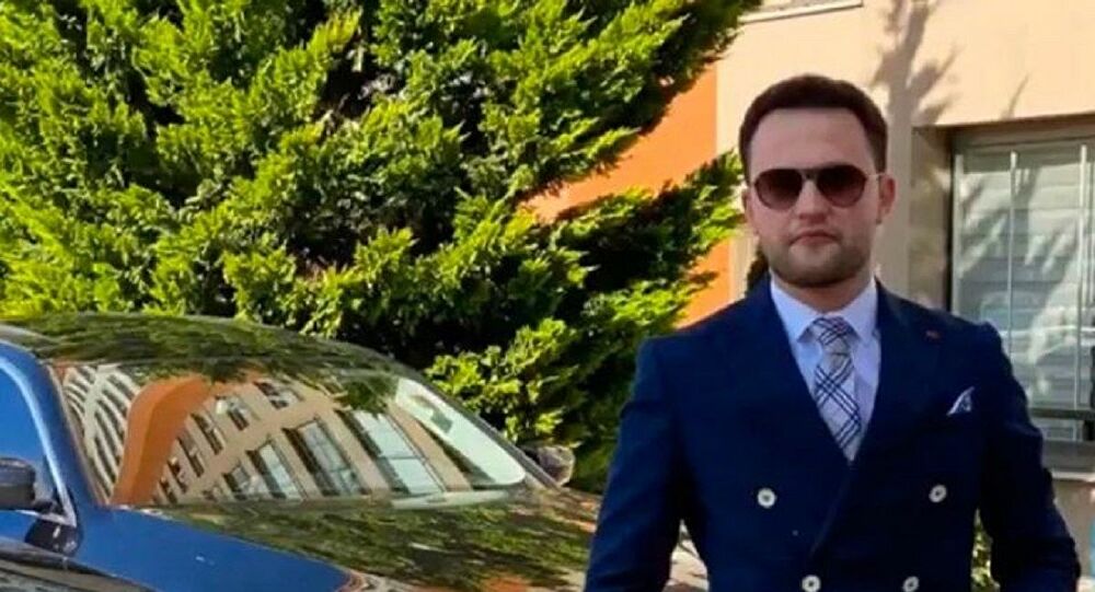 Kürşat Ayvatoğlu kokain değil pudra şekeriydi dedi ve adli kontrol şartıyla serbest bırakıldı