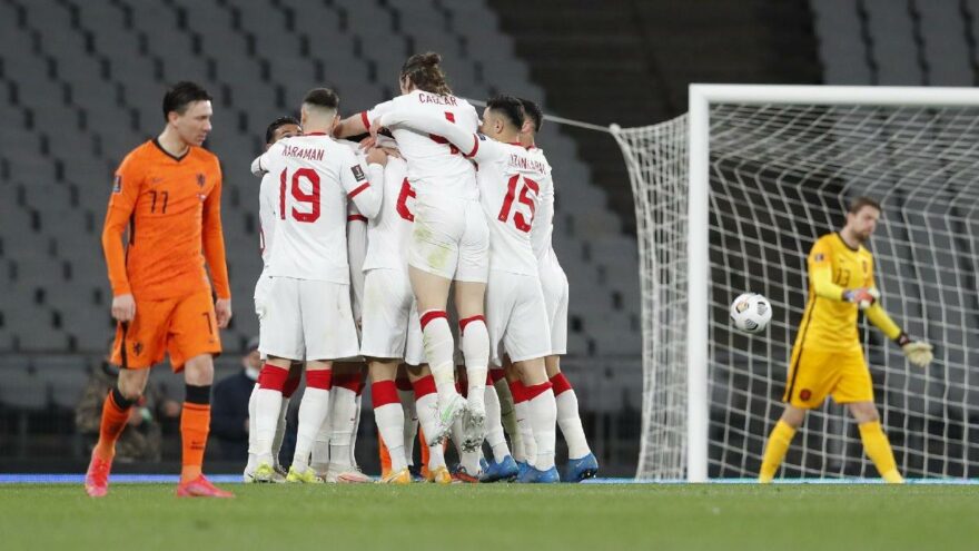 Türkiye, Hollanda’yı 6 gollü maçta devirdi! 1 Türkiye Hollanda’yı 6 gollü maçta devirdi
