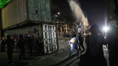 Tayland'da hükümete karşı protestolar devam ediyor