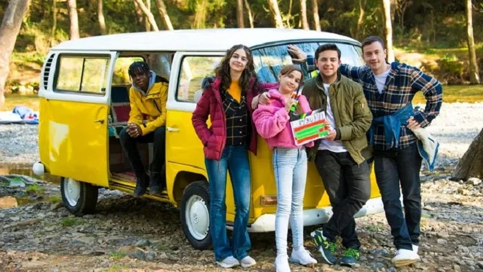 BluTv çocuk dizisi var mı? Masal Şatosu: Peri Hırsızı ne zaman başlıyor? 1 1 20