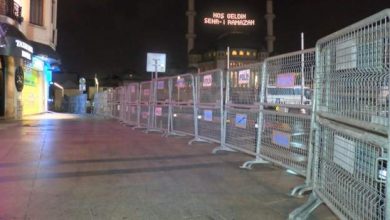 1 Mayıs anma töreni öncesi Taksim Meydanı ve Gezi Parkı bariyerlerle kapatıldı 13 1 Mayis anma toreni oncesi Taksim Meydani ve Gezi Parki bariyerlerle kapatildi