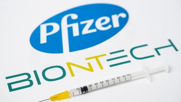 BioNTech'ten AB'ye 100 milyon doz daha aşı BioNTech'ten AB'ye 100 milyon doz daha aşı
