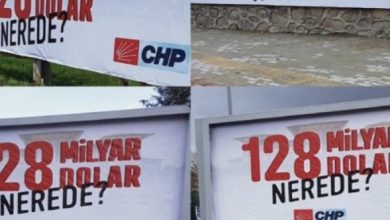 Beylikdüzü'ne asılan '128 milyar dolar nerede?' afişlerine Erdoğan'a hakaret soruşturması!