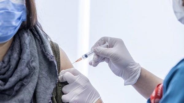 Türkiye ile Macaristan karşılıklı olarak aşı sertifikasını tanıyacak