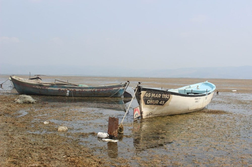 Marmara'da göl suları çekildi: İzinsiz tarıma para cezası