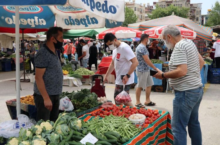 Semt Pazarları Açıldı Marketler Fiyat Düşürdü