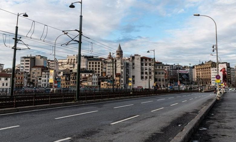 Covid: Tam kapanma salgınla mücadelede ne kadar faydalı oldu?