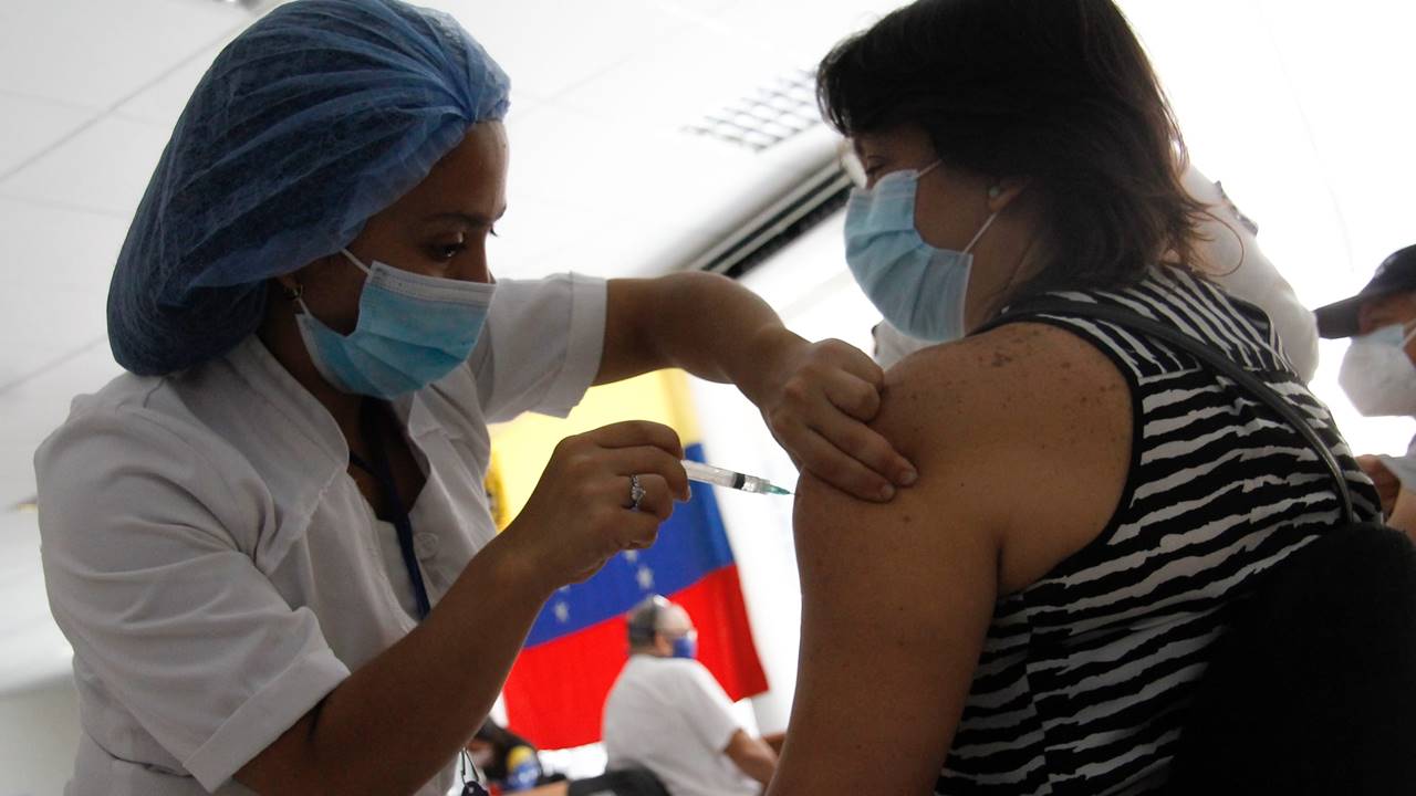 Venezuela'dan 5 Milyon Aşı Müjdesi