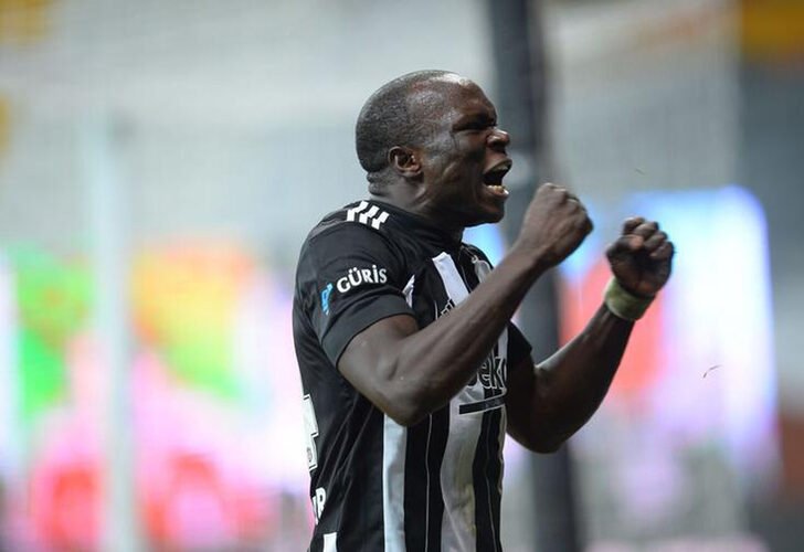 Beşiktaş'ta şok Aboubakar Al Nassr'a transfer oldu.