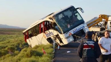 Yolcu Otobüsü Devrildi: 22 Yaralı 13 as adana kaza