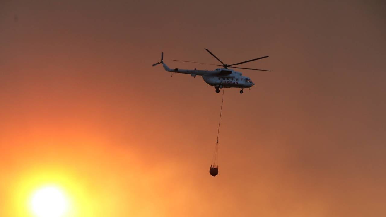 Muratpaşa Belediye Başkanı: Helikopter Kiralamak İçin Bakanlık İznini Bekliyoruz 1 orman yangini helikopter