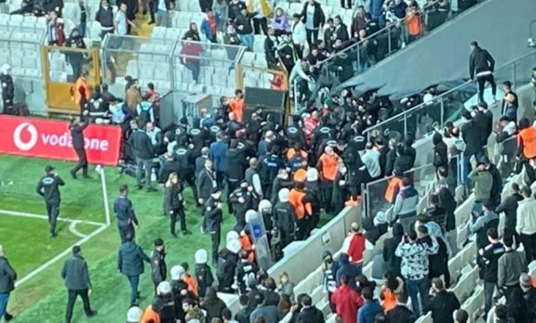 Olaylı maçta Beşiktaş 2-1 kaybetti... Trabzonspor ve Ahmet Nur Çebi'ye büyük tepkiler oldu