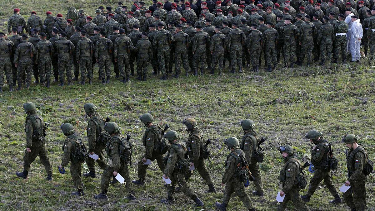 Rusya, Ukrayna sınırından bazı birliklerini çektiğini açıkladı