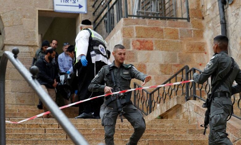 İsrail-Filistin: İsrail polisi baltalı saldırıyı gerçekleştirenleri arıyor