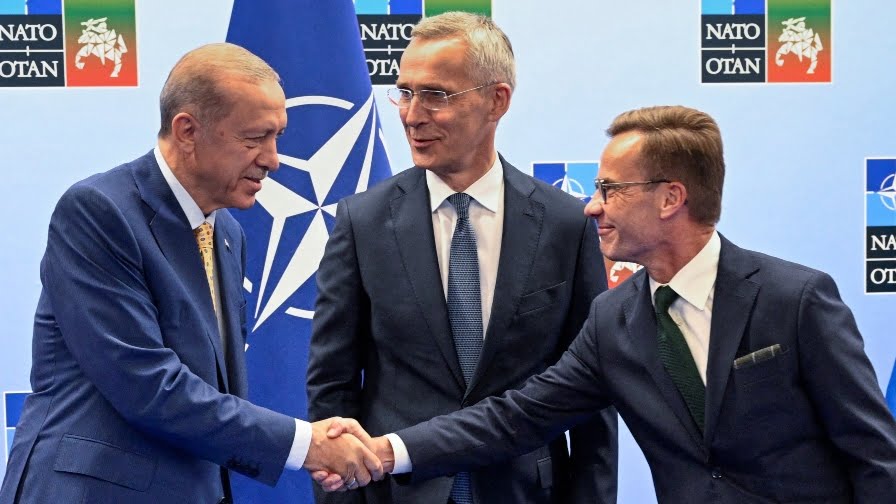 Financial Times: Türkiye’yi NATO’dan çıkarmak stratejik bir felaket olur