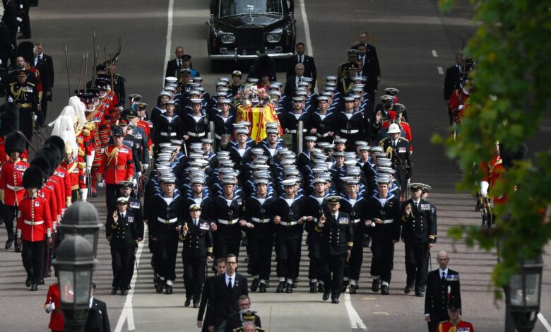 İngiltere Kraliçesi 2. Elizabeth'in resmi cenaze töreni yapıldı