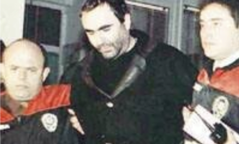 Erol Evcil, silahlı örgüt üyesi olmaktan yargılanacak. 9 Erol Evcil, silahlı örgüt üyesi olmaktan yargılanacak.