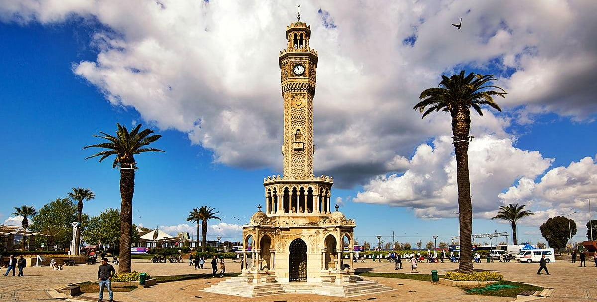 İzmir Saat Kulesi: Detaylı Bilgiler 1 İzmir Saat Kulesi