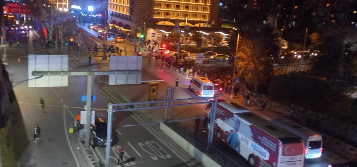 Son Dakika! Taksim'de Patlama Sesi