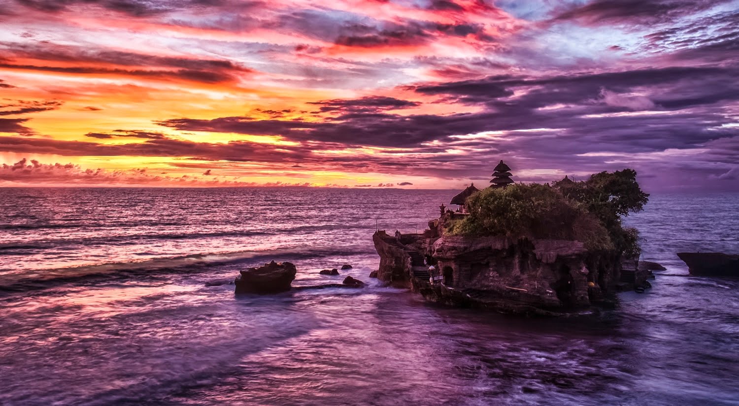 Bali'de Ne Yapılır? Gezilecek Yerler, Aktiviteler: Top 25 2 Pura Tanah Lot