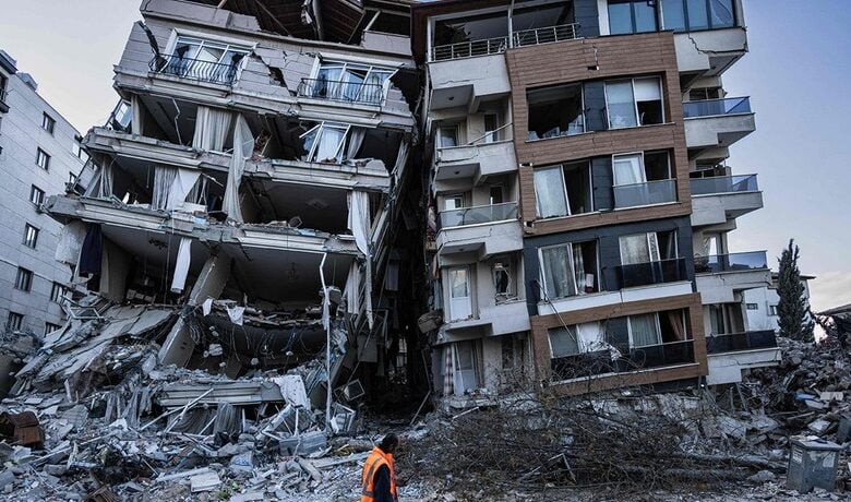 Alman Bakanlar Baerbock ve Faeser Deprem Bölgesine Geliyor
