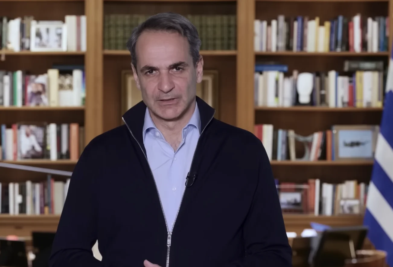 Başbakan Mitsotakis: "Bir daha asla" lafının boş bir söz olarak kalmaması için çalışacağız. 1 Yunanistan Başbakanı Kyriakos Mitsotakis