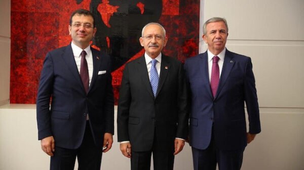 Ekrem İmamoğlu ve Mansur Yavaş'tan Meral Akşener'in çağrısına olumsuz yanıt geldi