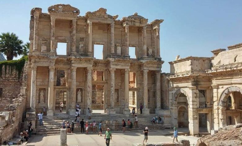 Celsus Kütüphanesi - Efes Antik Kenti