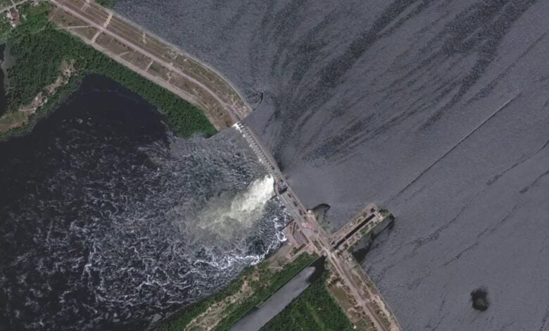 Ukrayna: Rusya Barajı Havaya Uçurdu