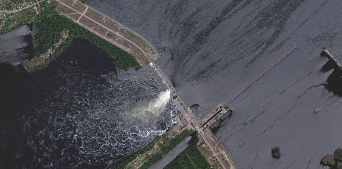 Ukrayna: Rusya Barajı Havaya Uçurdu