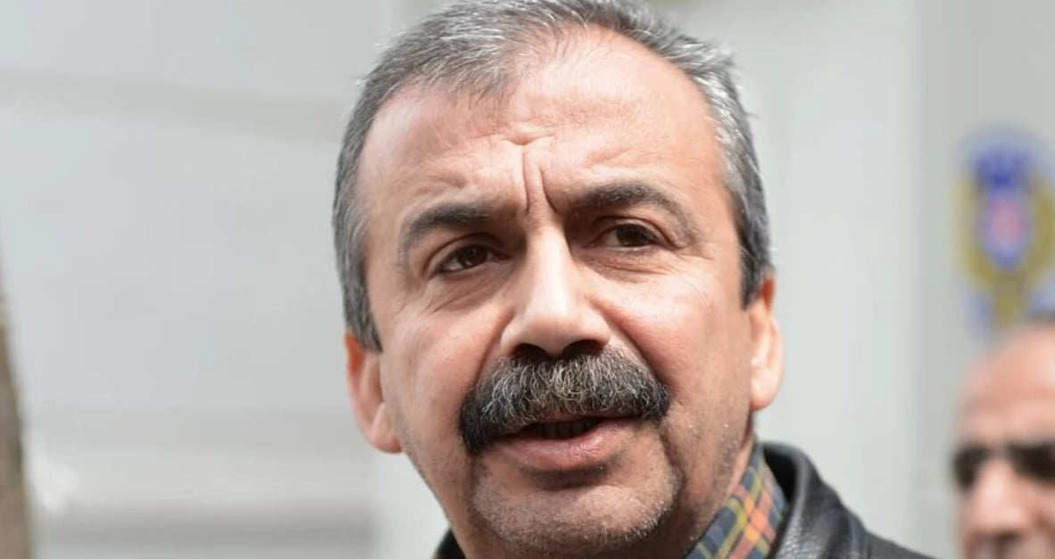 HDP'li Sırrı Süreyya Önder Ayda 3 Kez Meclisi Yönetecek 1 Sırrı Süreyya Önder