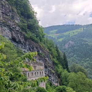 Kaderine terk edilmiş saklı tarih; Vazelon Manastırı! 8 df0a5d6d f1d1 4b26 a028 7882bc971a80