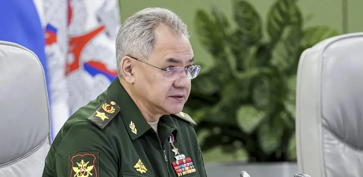 Rus Savunma Bakanı Şoygu Kuzey Kore'de 1 Şoygu Kuzey Kore'de