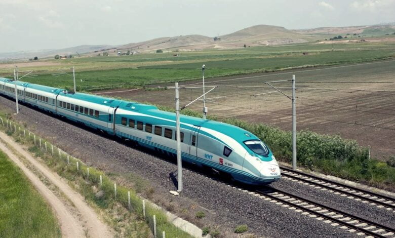 YHT Biletleri Zam Almaya Devam Ediyor