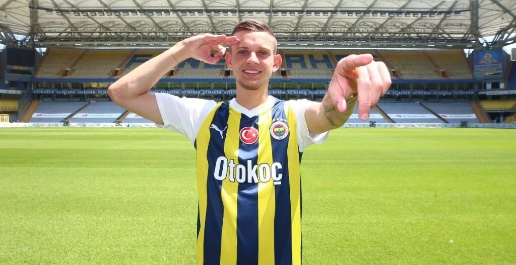 Fenerbahçe'nin En Pahalı Transferleri: Zirvede Cengiz Ünder 7 Sebastian Szymanski