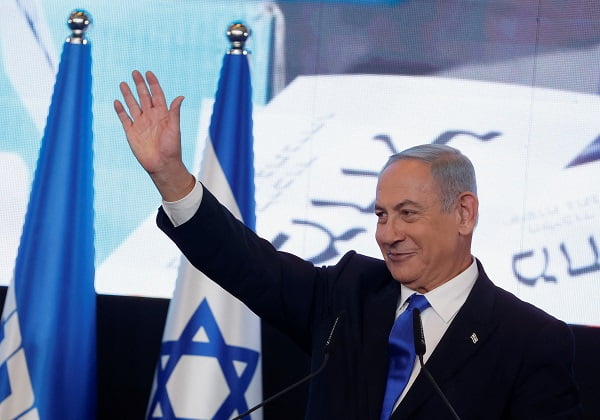 İsrail'de yapılan bir ankete katılanların yüzde 66'sı Başbakan Binyamin Netanyahu'nun savaşın ardından istifasını istiyor.