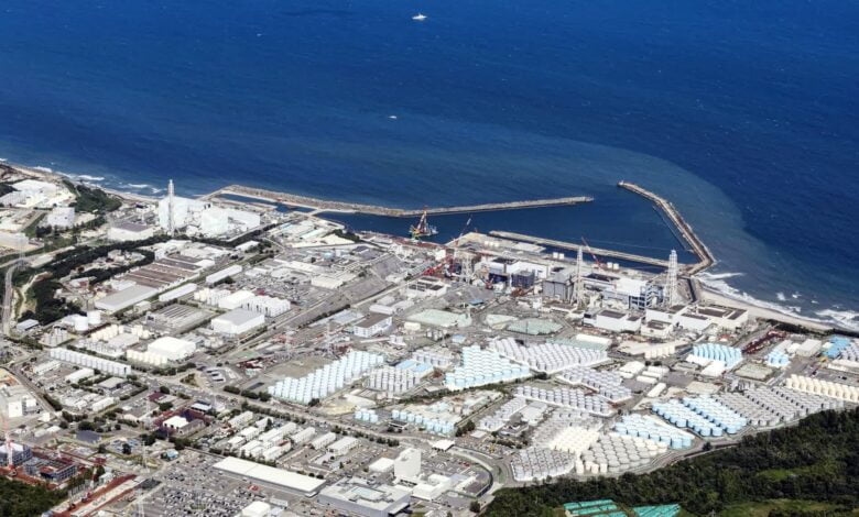 Uluslararası Atom Enerjisi Ajansı, Fukuşima'daki atık suyun okyanusa tahliyesini denetliyor.