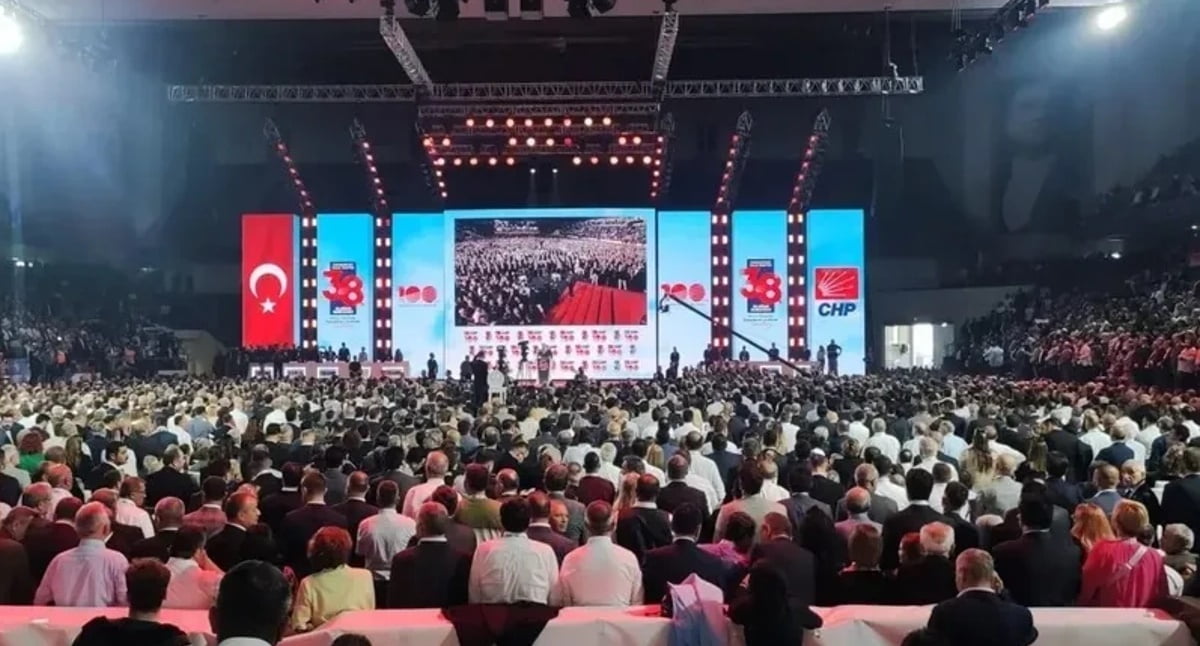 CHP'de Yeni Parti Meclisi Belli Oldu: İşte Tam Liste 1 CHP PM Listesi Belli Oldu