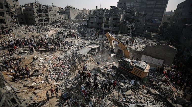 İsrail'in, Gazze Şeridi’nin kuzeyindeki Cibaliye Mülteci Kampı’na düzenlediği 3’üncü saldırısında 29 hayatını kaybetti.