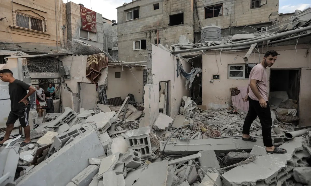 İsrail ordusu, Gazze Şeridi'nde bulunan Şifa Tıp Merkezi'ne yönelik operasyon başlattı.