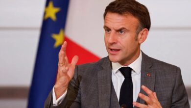 Fransa'da muhalefet, Gazze için ateşkes çağrısını geç yapan Macron'u eleştirdi.