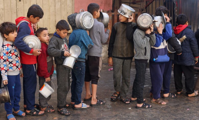 Euro-Med, Gazze'de görüştüğü 1200 kişinin yüzde 71'inden fazlasının aşırı açlık çektiğini belirtti.
