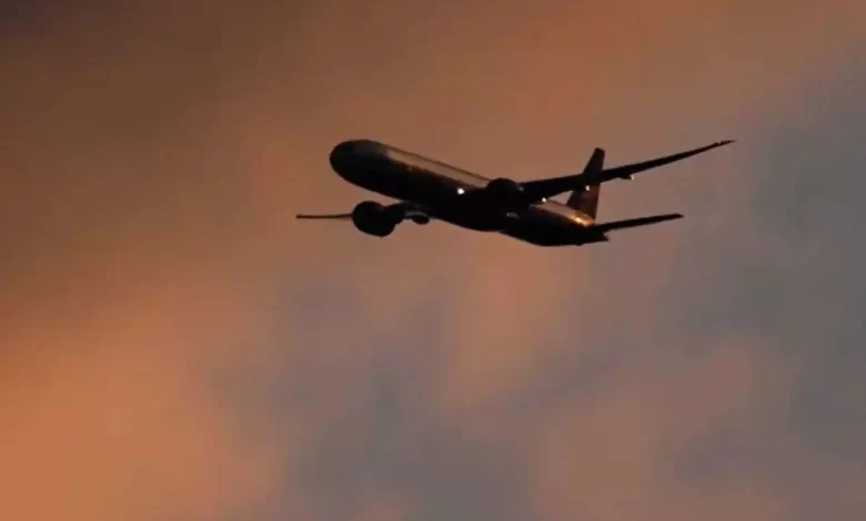 Afganistan'da uçak düştü 11 Afganistan'ın kuzeydoğusundaki Badahşan vilayetinde bir uçak düştü.